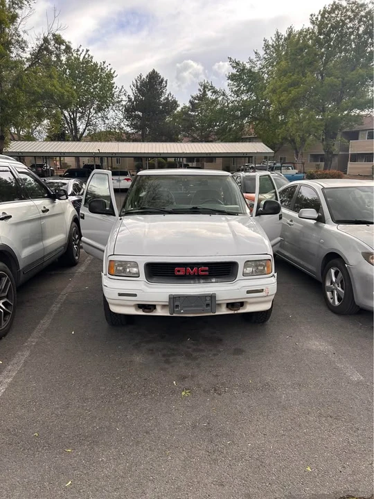 1995 GMC S-15/Sonoma - Image 3 of 8