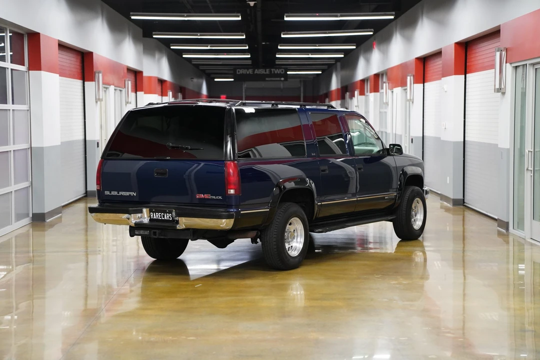 1995 GMC Suburban 7th Gen - Image 29 of 31