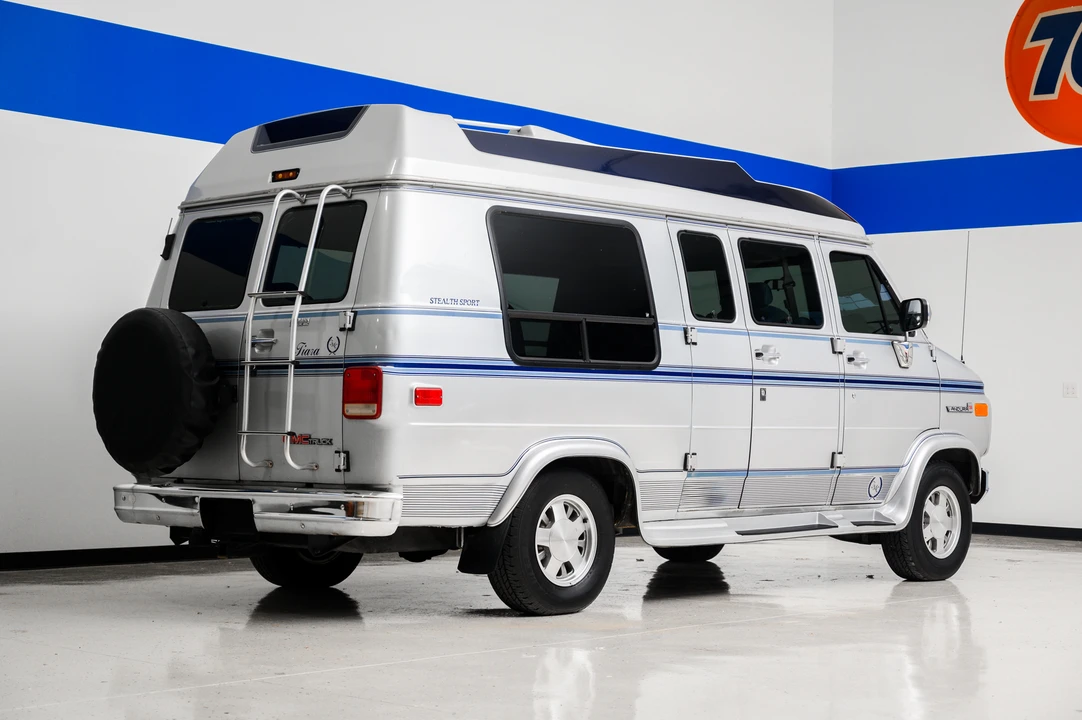 1995 GMC G-series Van - Image 12 of 31