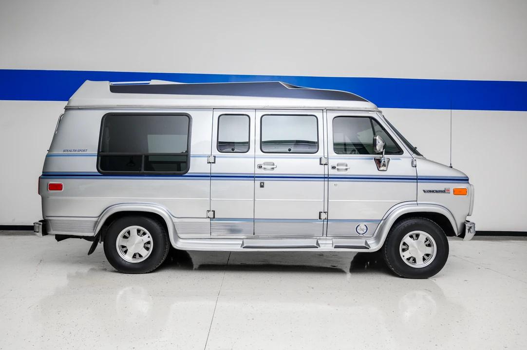 1995 GMC G-series Van - Image 13 of 31
