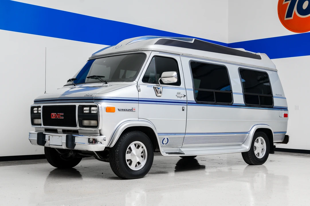 1995 GMC G-series Van - Image 5 of 31