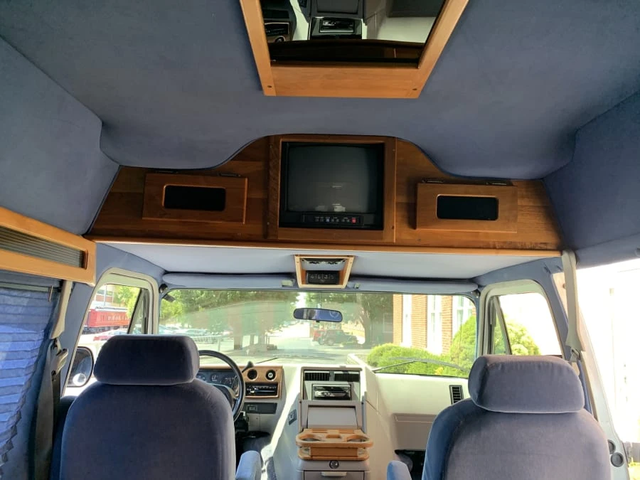 1995 GMC G-series Van - Image 8 of 8