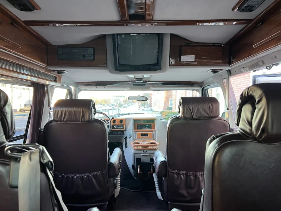 1995 GMC G-series Van - Image 8 of 9