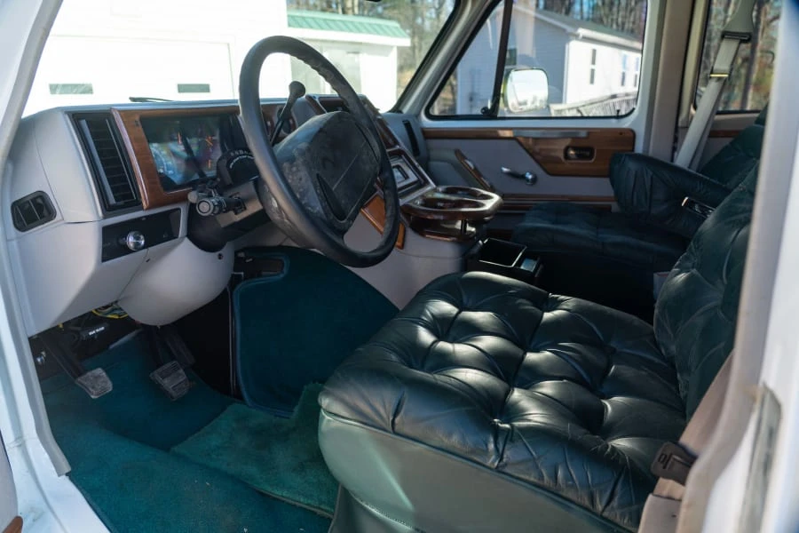 1995 GMC G-series Van - Image 14 of 16