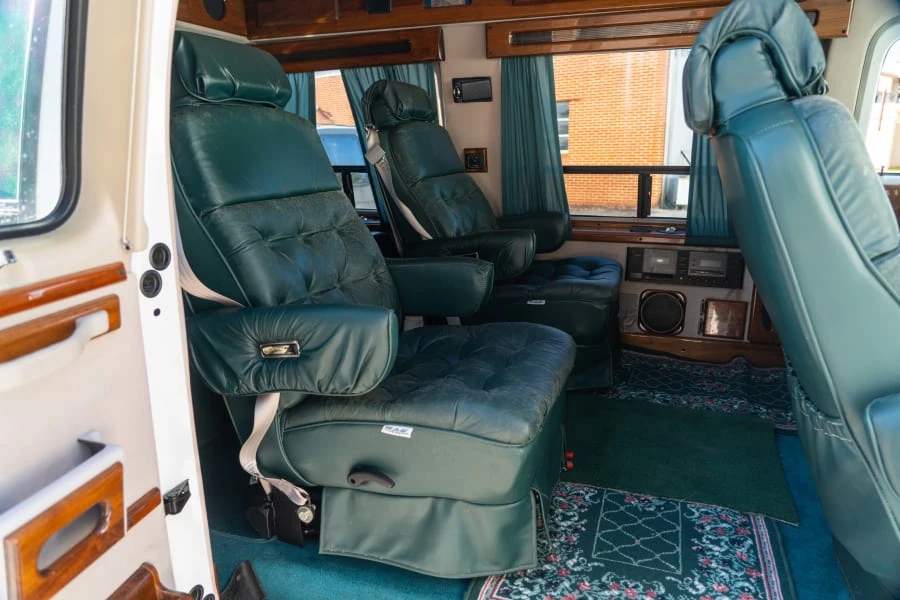 1995 GMC G-series Van - Image 11 of 16