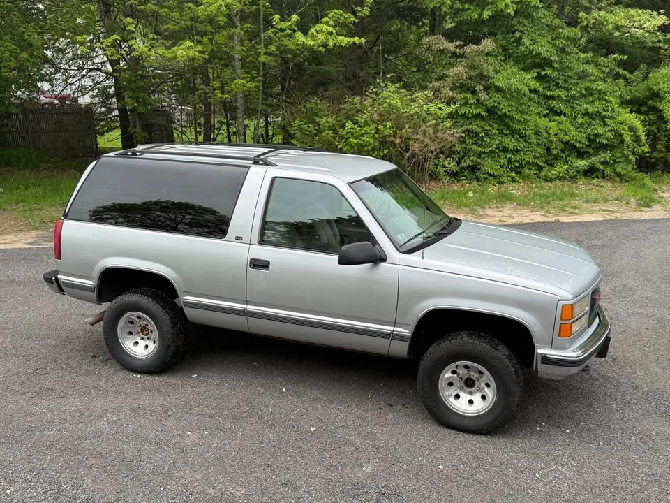 1995 GMC Yukon 1st Gen - Image 3 of 12