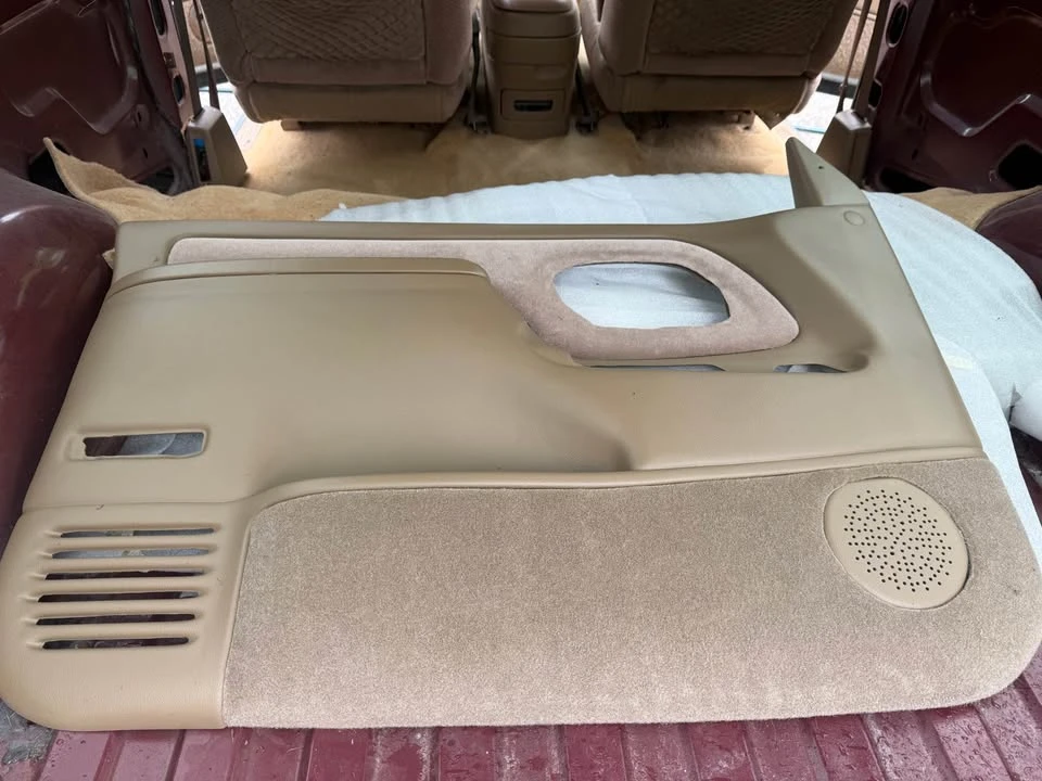 1995 GMC Yukon 1st Gen - Image 11 of 12