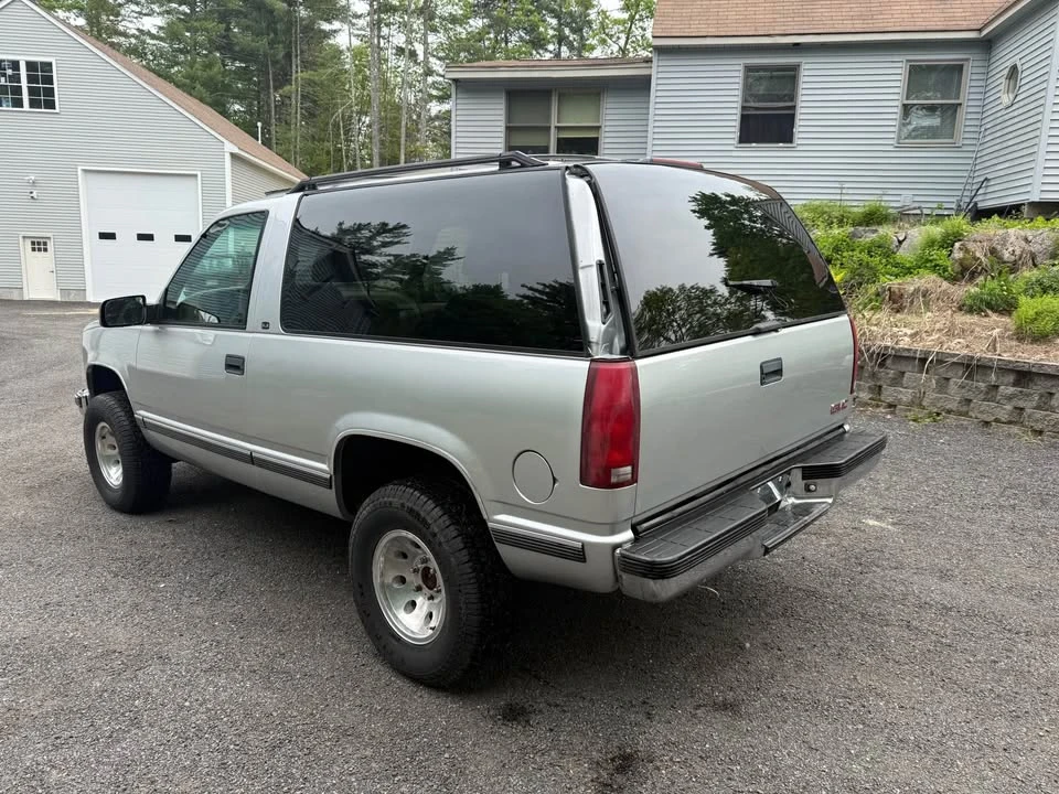 1995 GMC Yukon 1st Gen - Image 5 of 12