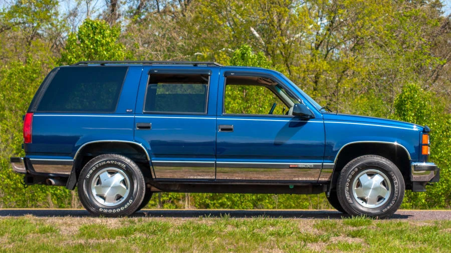 1995 GMC Yukon 1st Gen - Image 21 of 25