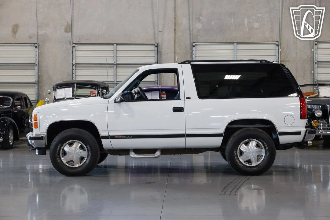 1995 GMC Yukon 1st Gen - Image 12 of 12