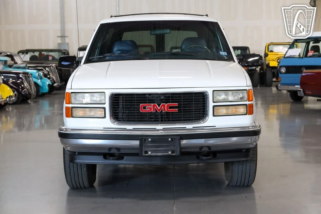 1995 GMC Yukon 1st Gen - Image 5 of 12