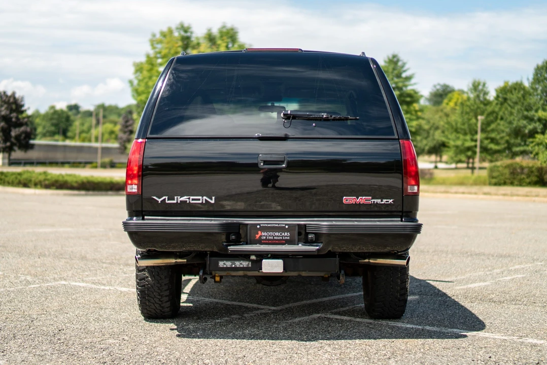 1995 GMC Yukon 1st Gen - Image 7 of 31