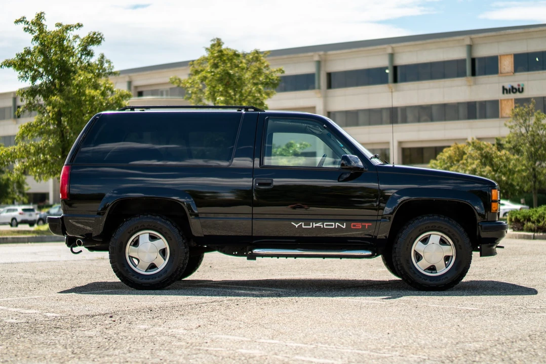 1995 GMC Yukon 1st Gen - Image 10 of 31