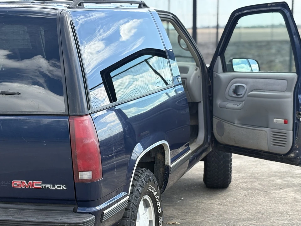1995 GMC Yukon 1st Gen - Image 29 of 31