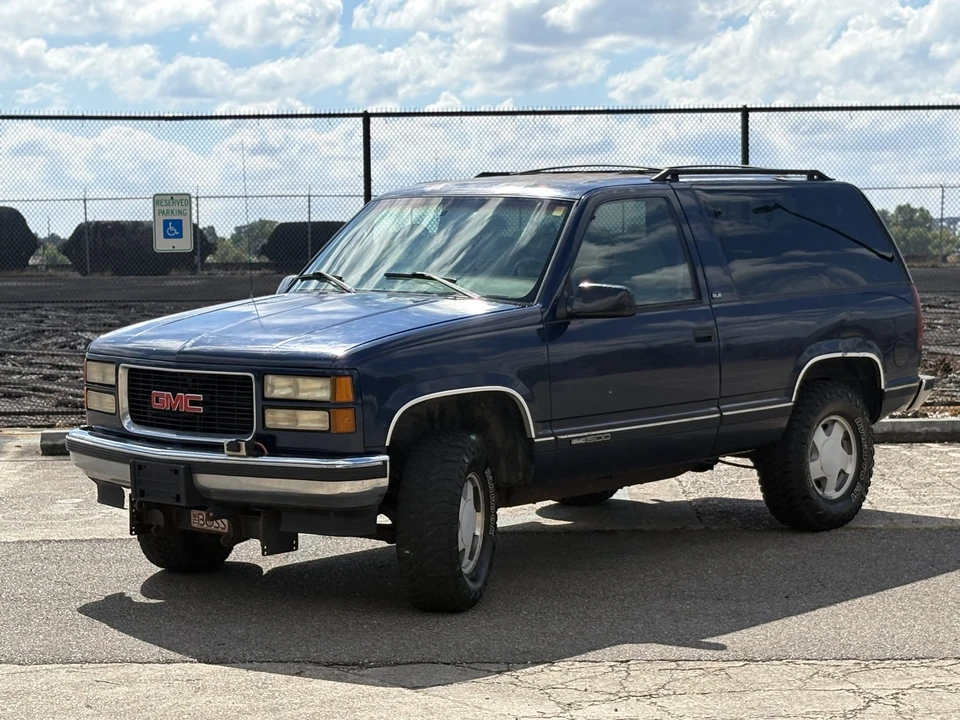 1995 GMC Yukon 1st Gen - Image 4 of 31