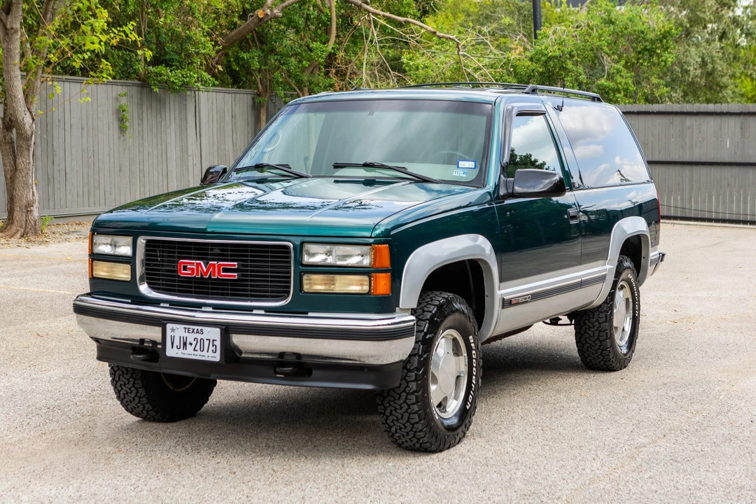 1995 GMC Yukon 1st Gen - Image 2 of 31