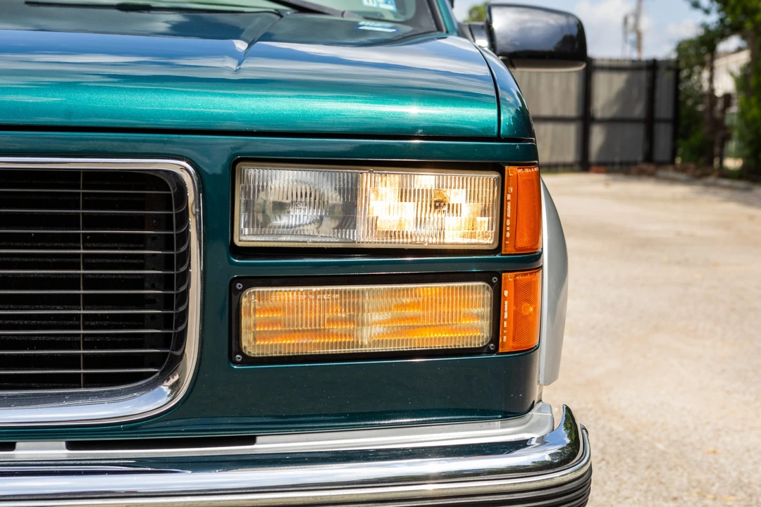 1995 GMC Yukon 1st Gen - Image 12 of 31