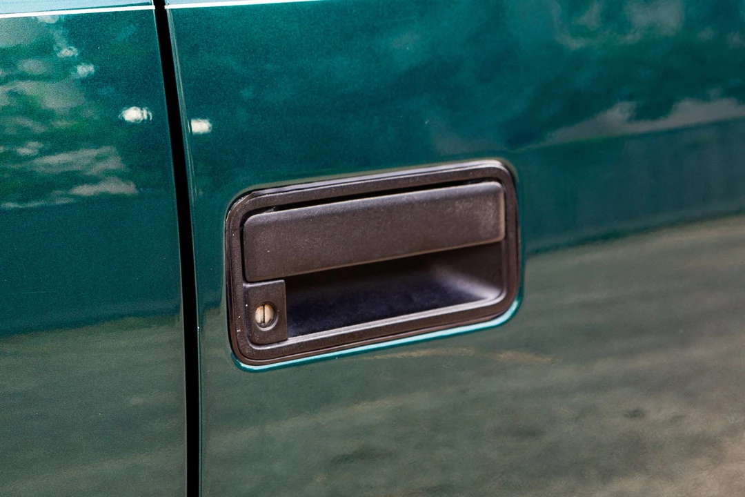 1995 GMC Yukon 1st Gen - Image 30 of 31