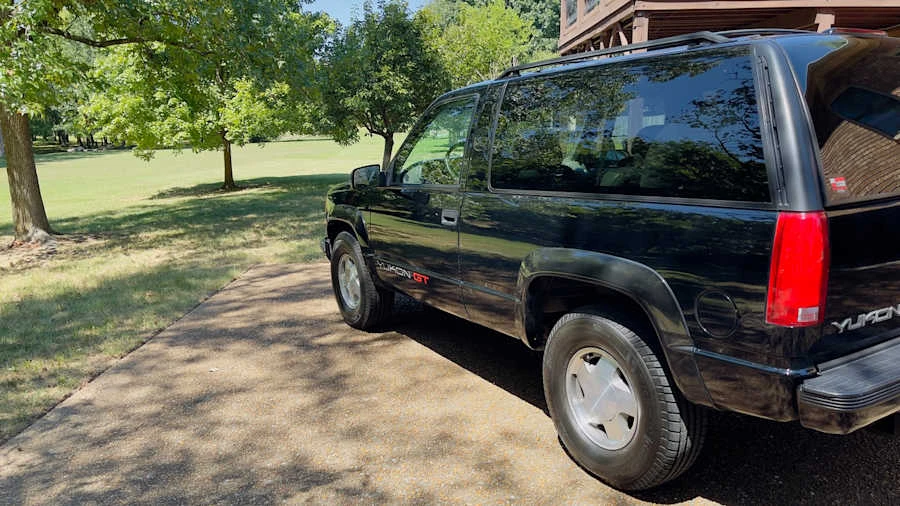 1995 GMC Yukon 1st Gen - Image 4 of 15