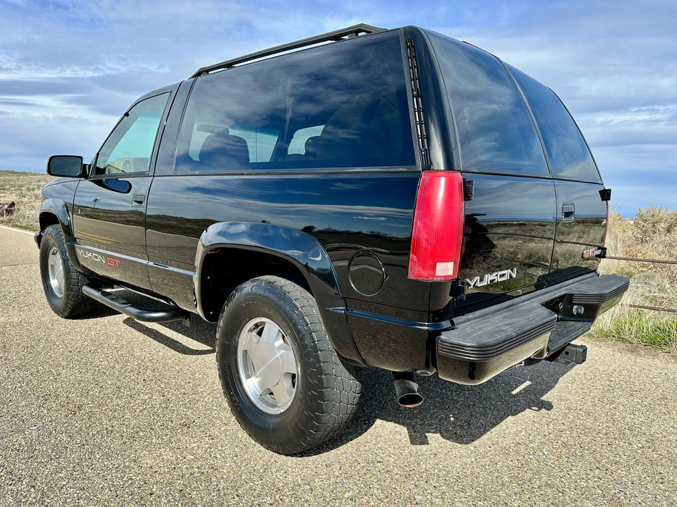 1995 GMC Yukon 1st Gen - Image 12 of 31