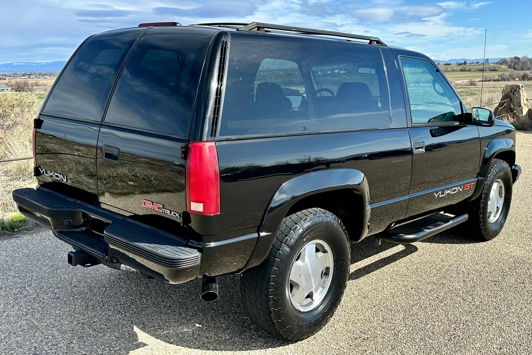 1995 GMC Yukon 1st Gen - Image 4 of 31
