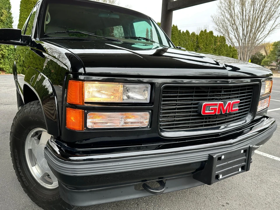 1995 GMC Yukon 1st Gen - Image 25 of 31