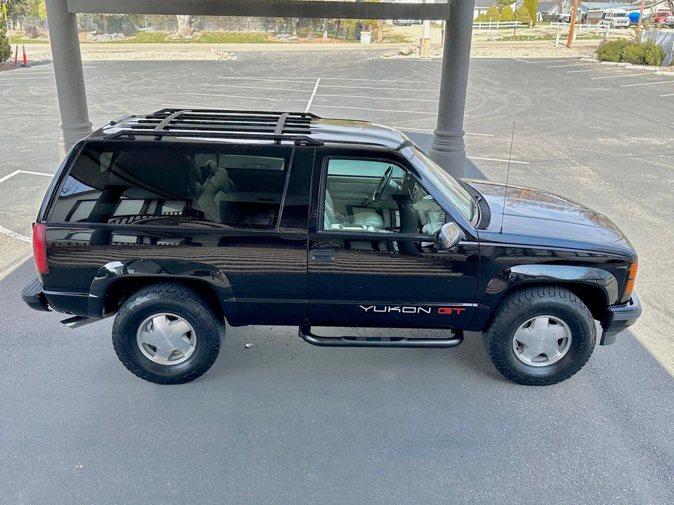 1995 GMC Yukon 1st Gen - Image 19 of 31