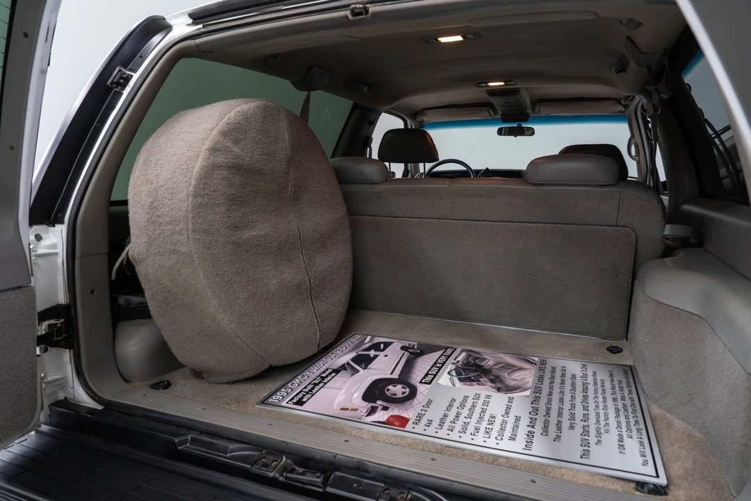 1995 GMC Yukon 1st Gen - Image 19 of 21