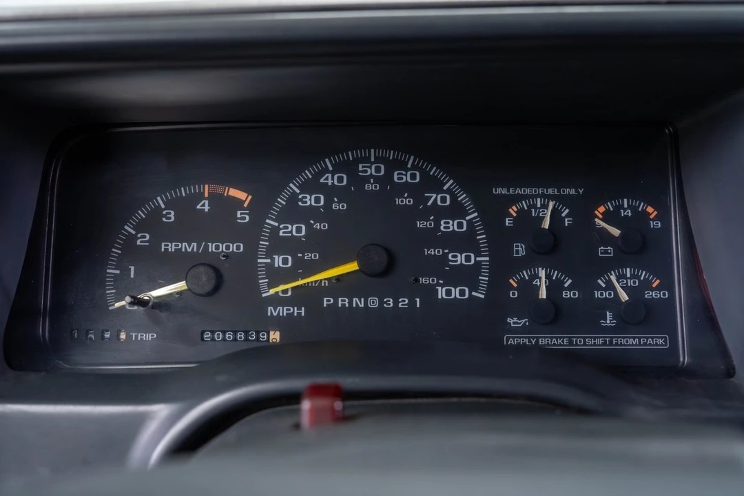 1995 GMC Yukon 1st Gen - Image 13 of 21
