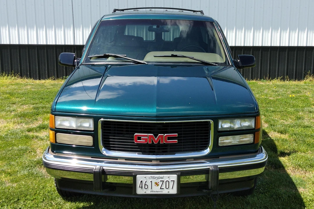 1995 GMC Yukon 1st Gen - Image 2 of 31