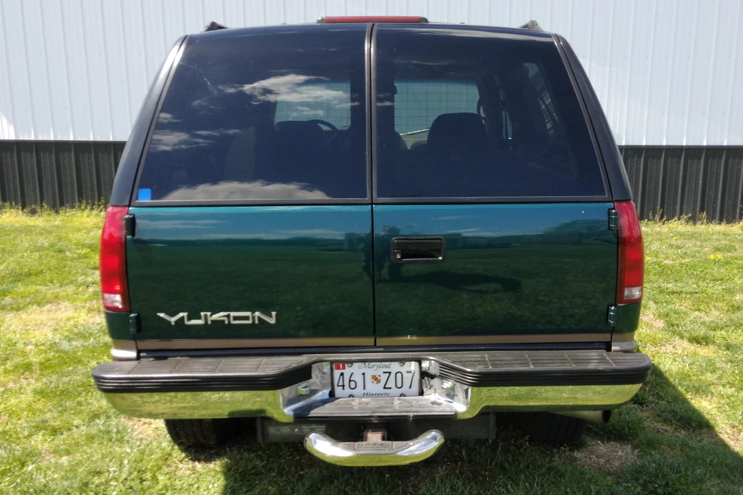 1995 GMC Yukon 1st Gen - Image 5 of 31