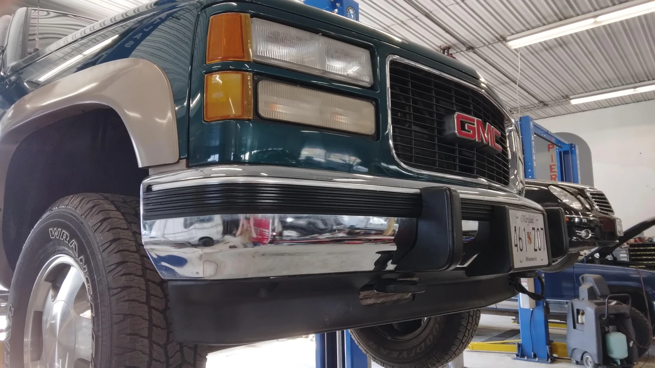 1995 GMC Yukon 1st Gen - Image 23 of 31