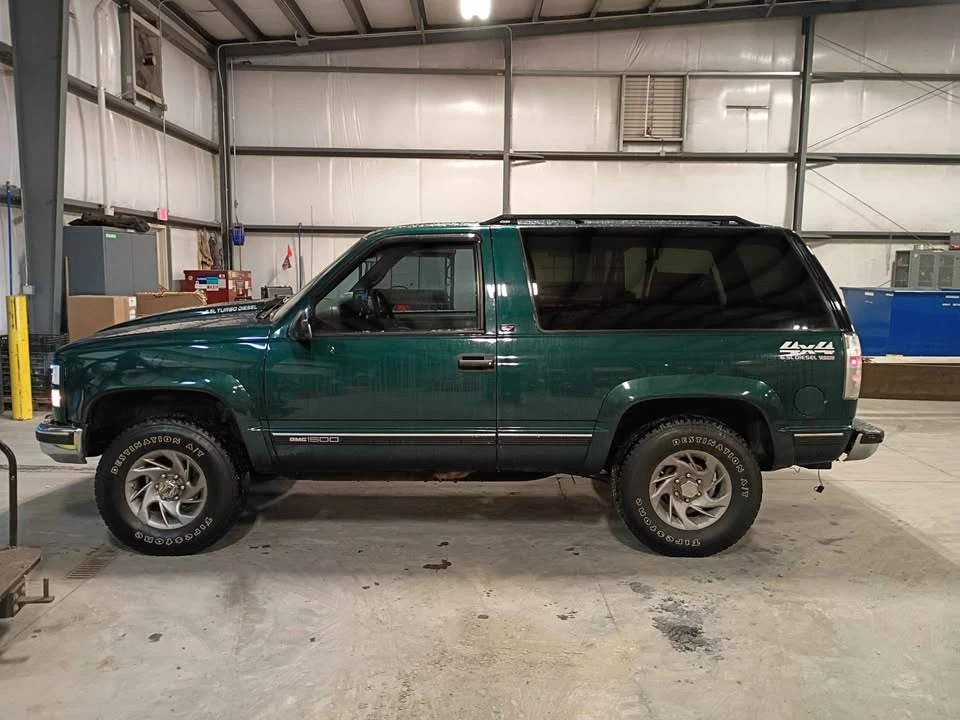 1995 GMC Yukon 1st Gen - Image 3 of 3