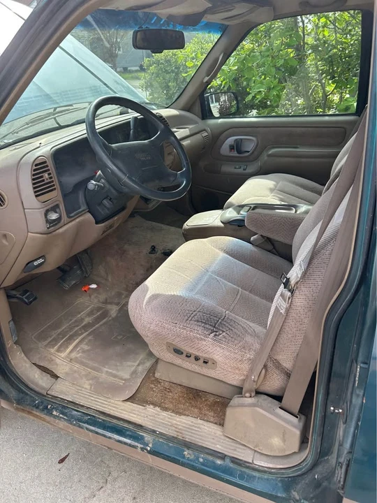 1995 GMC Yukon 1st Gen - Image 5 of 10
