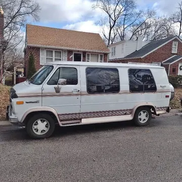 1995 GMC2500 vandura