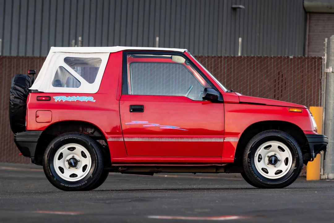 1995 Geo Tracker - Image 3 of 31