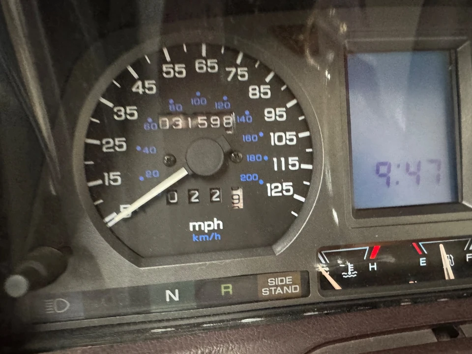 1995 Honda Gold Wing - Image 21 of 22