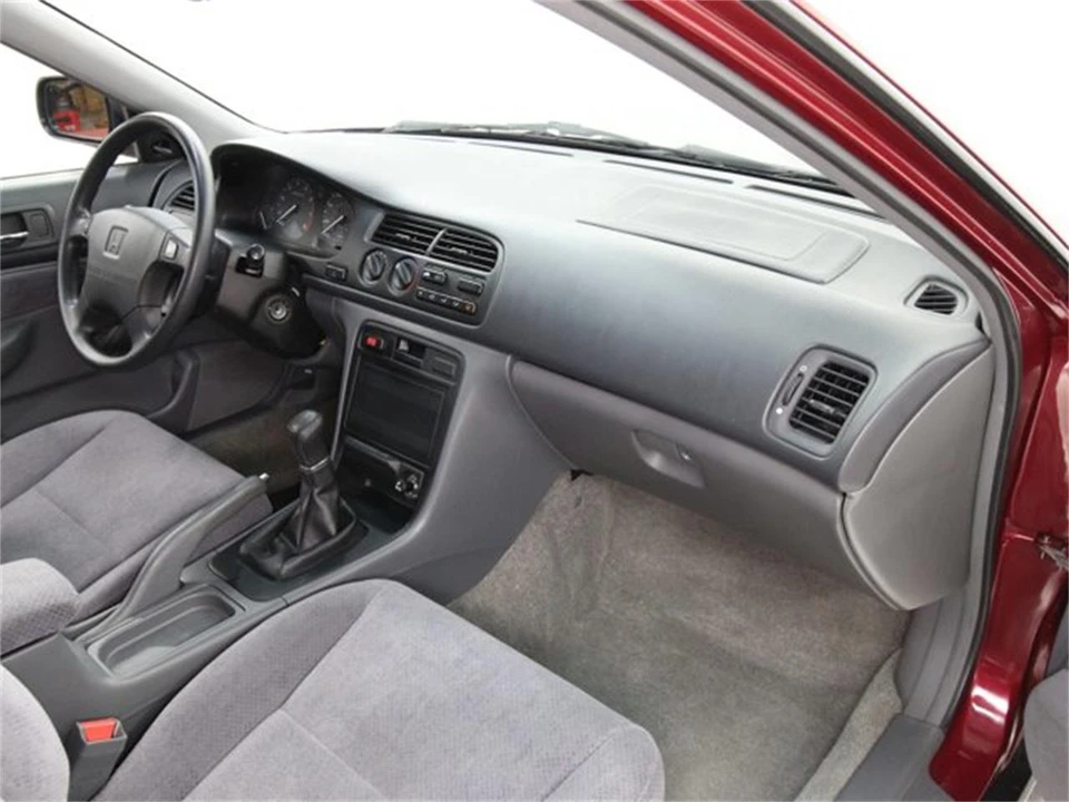 1995 Honda Accord 5th Gen - Image 15 of 31