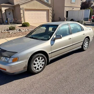 1995 Honda Accord DX Sedan 4D