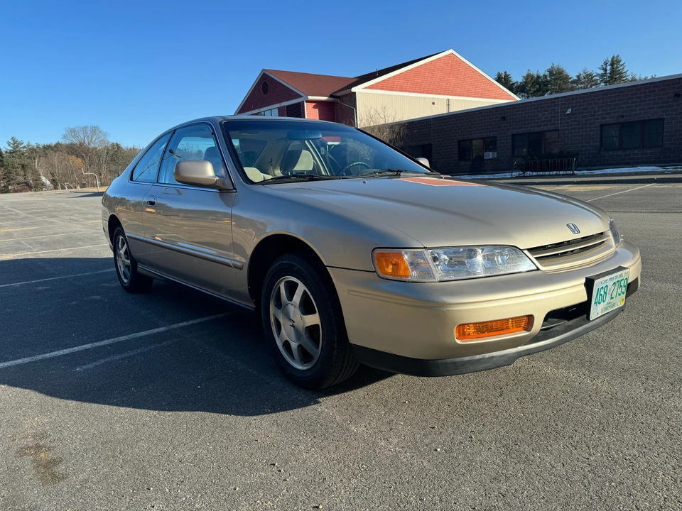 1995 Honda Accord 5th Gen - Image 15 of 31