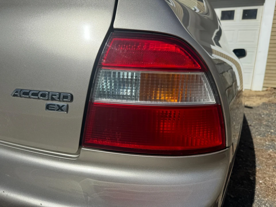 1995 Honda Accord 5th Gen - Image 24 of 31