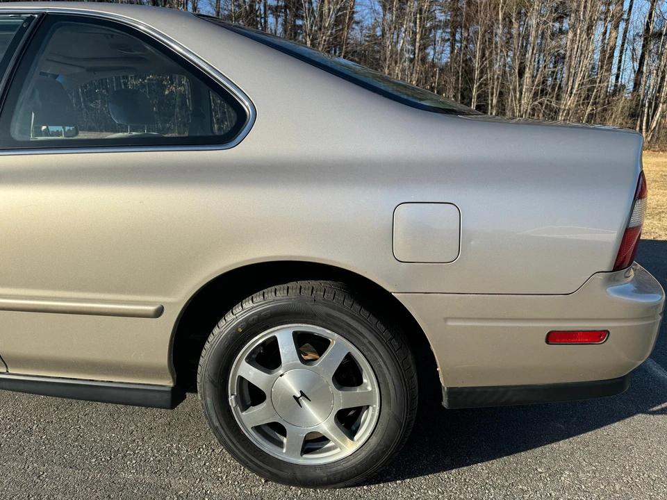 1995 Honda Accord 5th Gen - Image 22 of 31