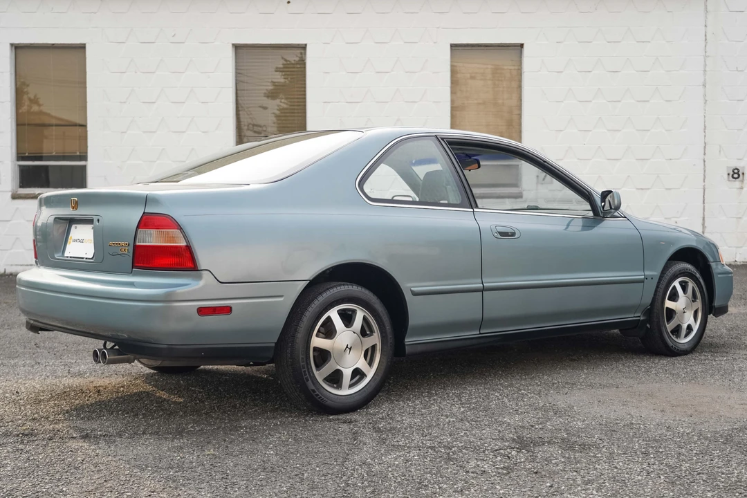 1995 Honda Accord 5th Gen - Image 4 of 31