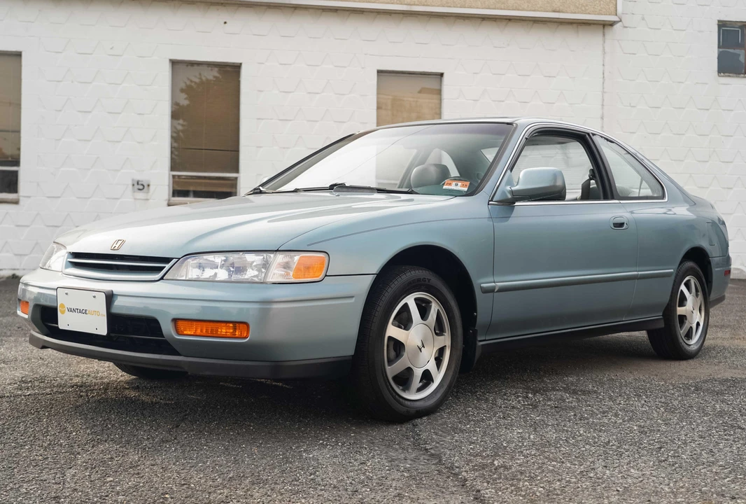 1995 Honda Accord 5th Gen - Image 8 of 31