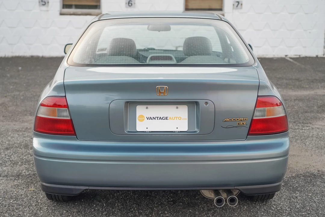 1995 Honda Accord 5th Gen - Image 12 of 31