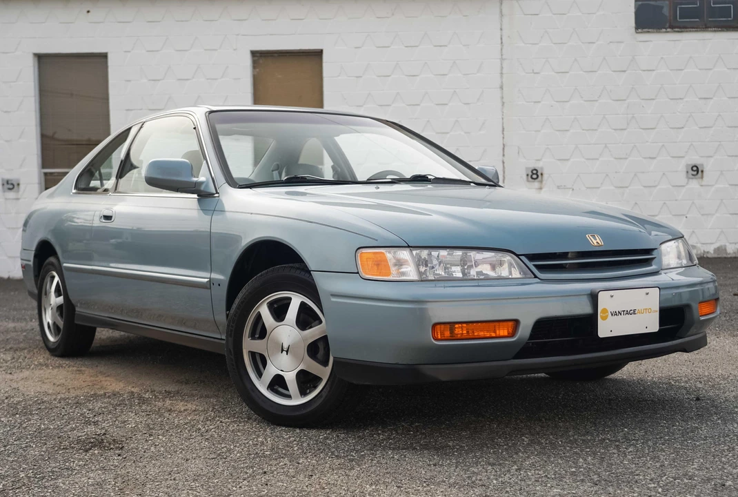 1995 Honda Accord 5th Gen - Image 16 of 31