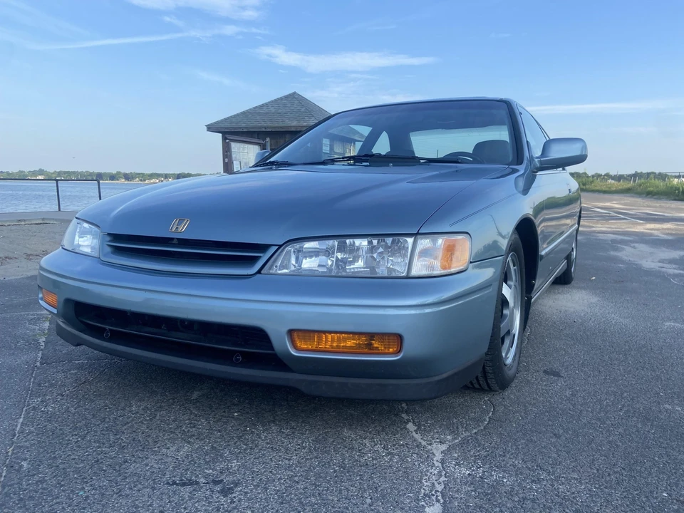 1995 Honda Accord 5th Gen - Image 4 of 31