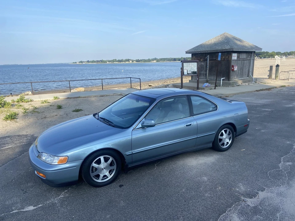 1995 Honda Accord 5th Gen - Image 7 of 31