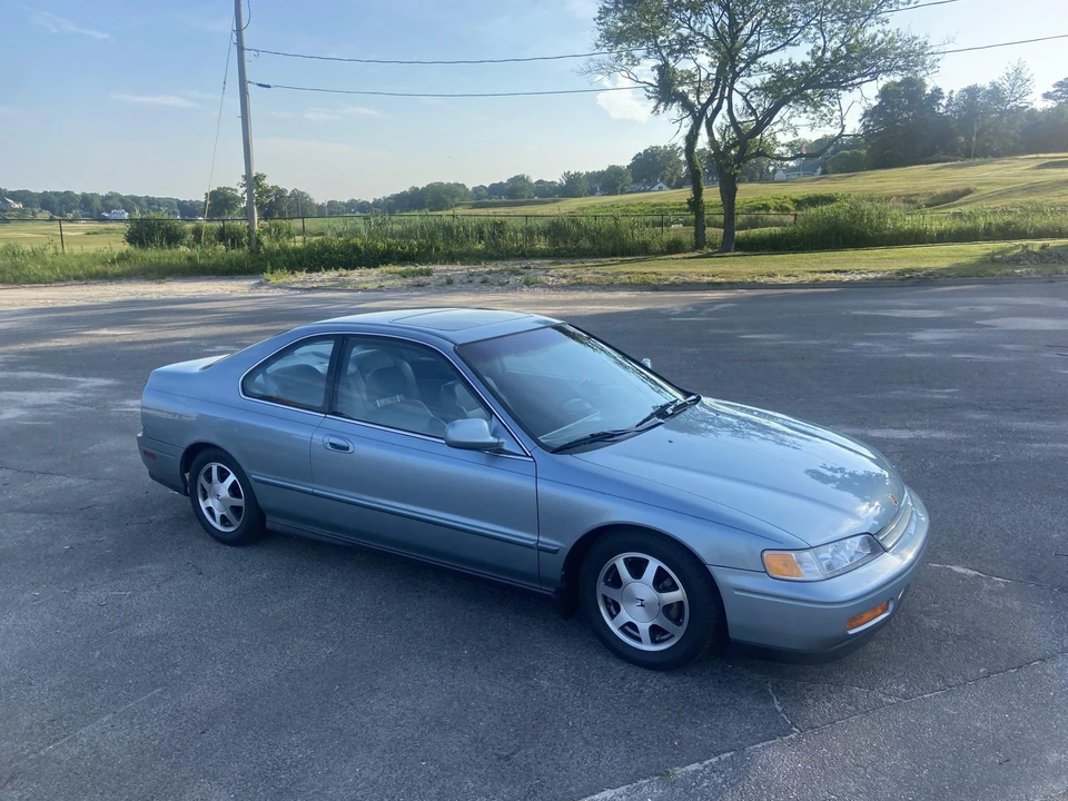 1995 Honda Accord 5th Gen - Image 16 of 31