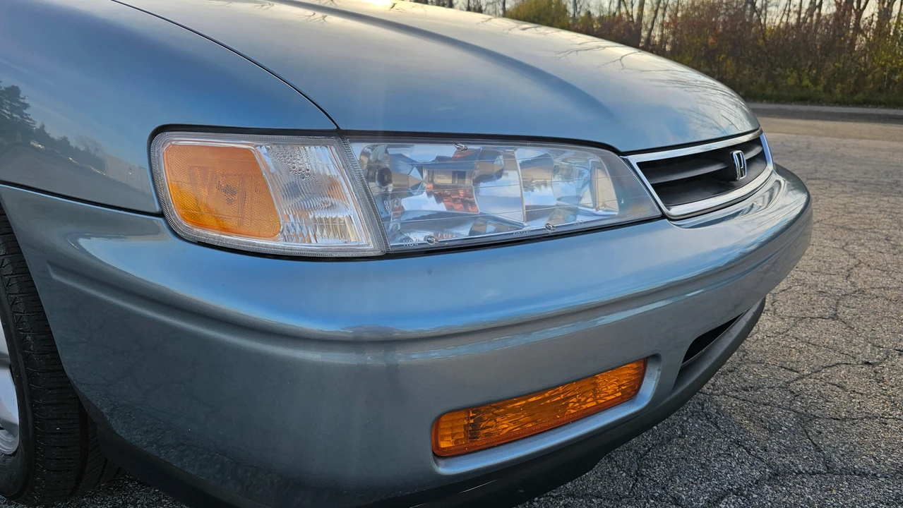 1995 Honda Accord 5th Gen - Image 21 of 31